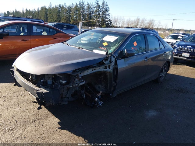 Toyota CAMRY LE 2016 4T4BF1FK9GR547973 Image 2
