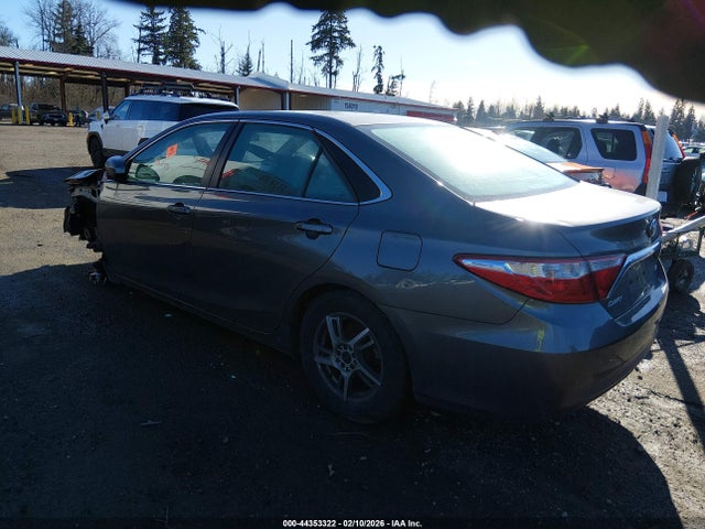 Toyota CAMRY LE 2016 4T4BF1FK9GR547973 Image 3
