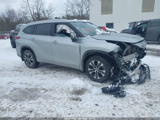 2021 TOYOTA HIGHLANDER 5TDHZRBH9MS539476
