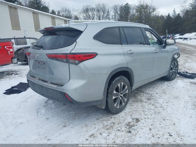 2021 TOYOTA HIGHLANDER 5TDHZRBH9MS539476 Photo 3