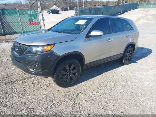 2013 Kia Sorento Lx მანქანა იყიდება აუქციონზე, vin: 5XYKT3A11DG361634, აუქციონის ნომერი: 44353423