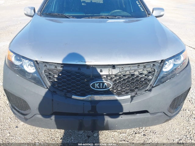 2013 Kia Sorento Lx მანქანა იყიდება აუქციონზე, vin: 5XYKT3A11DG361634, აუქციონის ნომერი: 44353423