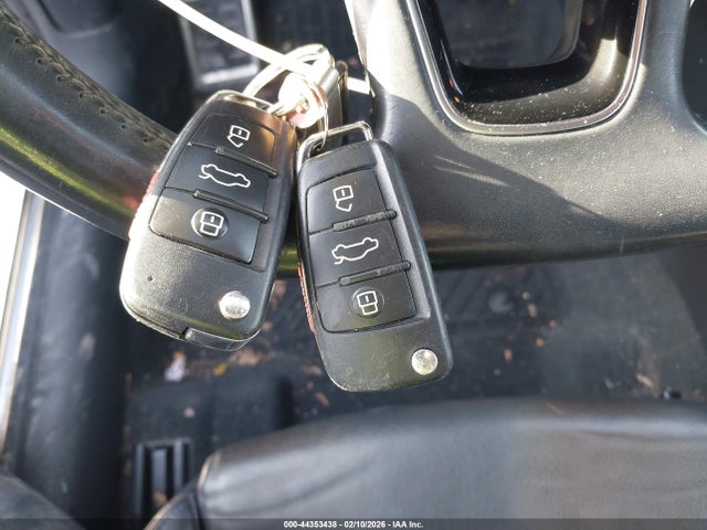 2017 AUDI A3 WAUY8LFF0H1030742 Photo 10