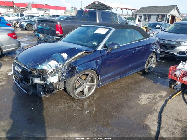 2017 AUDI A3 WAUY8LFF0H1030742 Photo 1