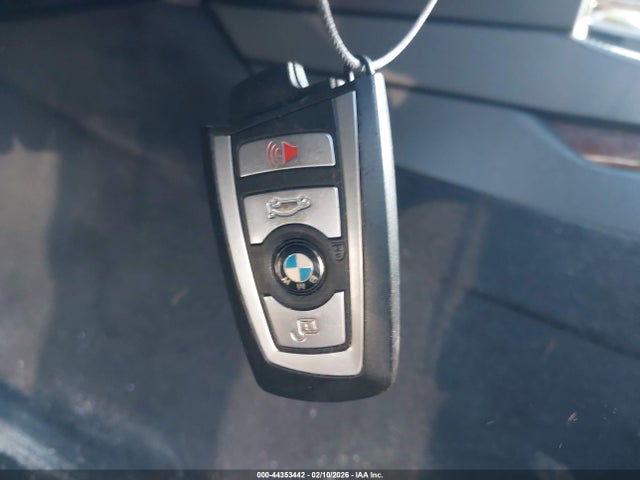 WBAYA8C54ED824974 BMW 750i
