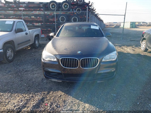 WBAYA8C54ED824974 BMW 750i