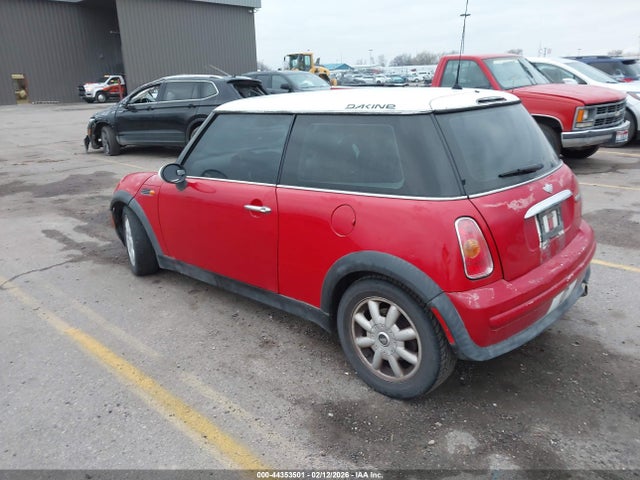 2003 MINI COOPER WMWRC33413TE14602 Photo 2