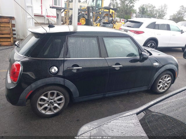 WMWXU3C53F2B56283 Mini Hardtop Cooper S