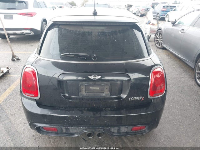 WMWXU3C53F2B56283 Mini Hardtop Cooper S