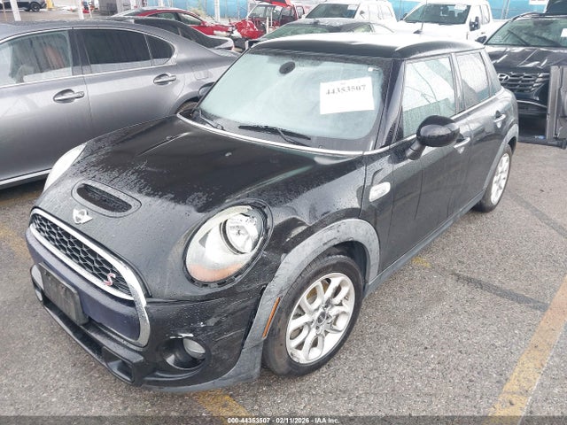 2015 MINI HARDTOP WMWXU3C53F2B56283 Photo 1