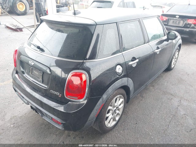 2015 MINI HARDTOP WMWXU3C53F2B56283 Photo 3