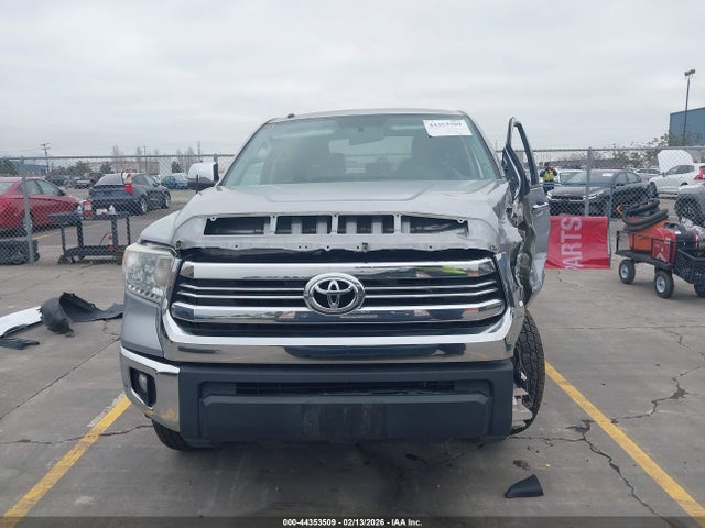 5TFEY5F1XHX221443 Toyota Tundra Sr5 5.7l V8