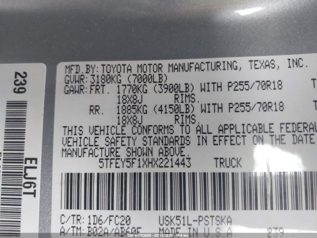 5TFEY5F1XHX221443 Toyota Tundra Sr5 5.7l V8
