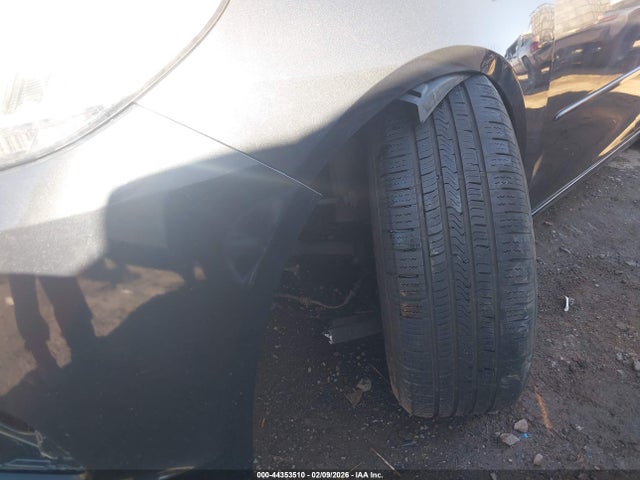 2014 CHEVROLET MALIBU 1G11B5SL9EF232824 Photo 5