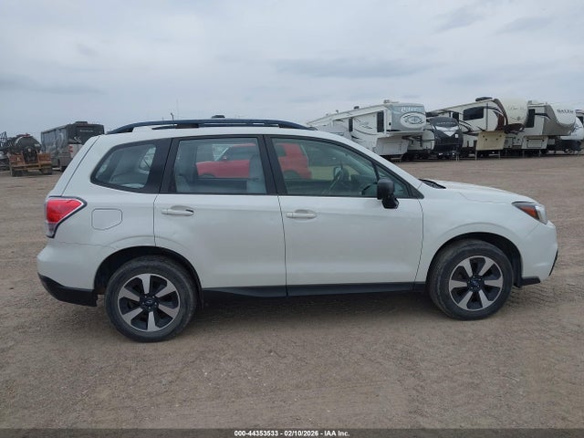 2017 Subaru Forester 2.5i მანქანა იყიდება აუქციონზე, vin: JF2SJABC1HH801974, აუქციონის ნომერი: 44353533