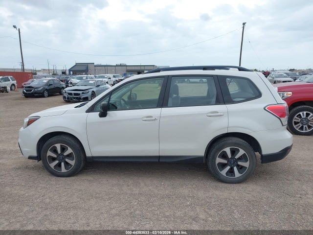 2017 Subaru Forester 2.5i მანქანა იყიდება აუქციონზე, vin: JF2SJABC1HH801974, აუქციონის ნომერი: 44353533