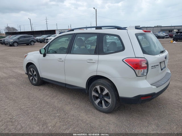 2017 SUBARU FORESTER JF2SJABC1HH801974 Photo 2