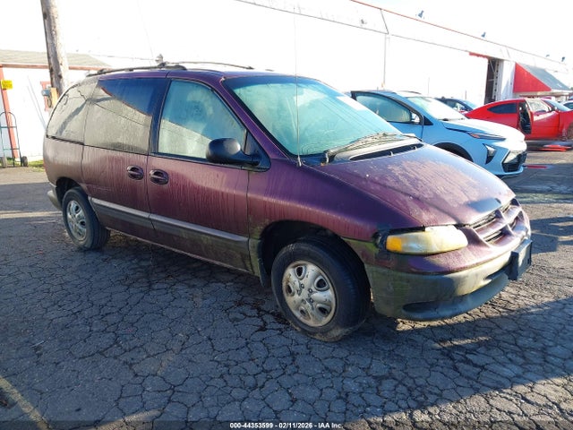 2000 DODGE CARAVAN 2B4GP45G6YR789695