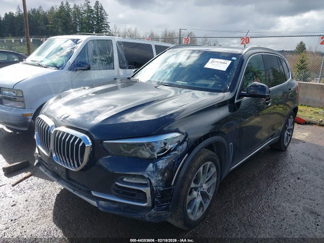 5UXCR6C58KLL04139 BMW X5 Xdrive40i