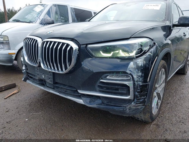 5UXCR6C58KLL04139 BMW X5 Xdrive40i