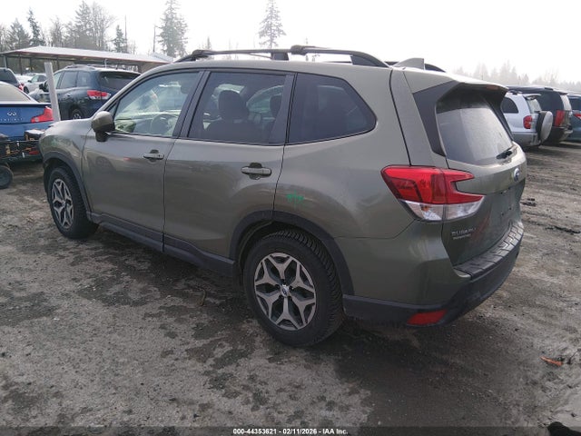 JF2SKAJC9LH529584 Subaru Forester Premium