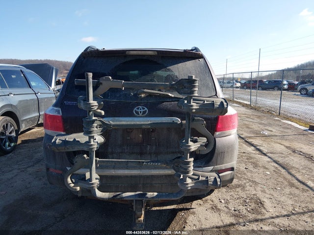 2013 Toyota Highlander Se V6 მანქანა იყიდება აუქციონზე, vin: 5TDBK3EH6DS250431, აუქციონის ნომერი: 44353626