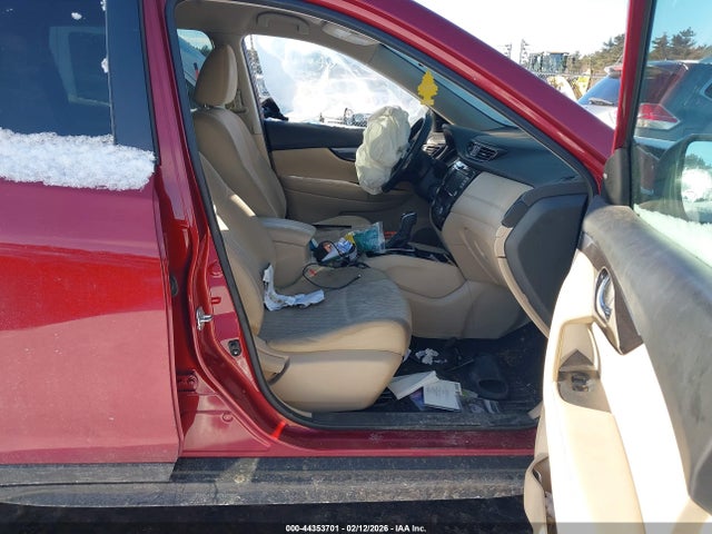 5N1AT2MV0JC788867 Nissan ROGUE SV