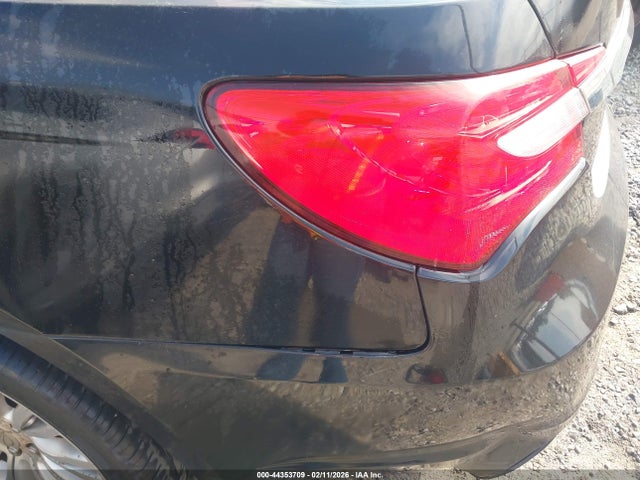 Продажа на аукционе авто 2011 Chrysler 200 Limited, vin: 1C3BC2FB1BN571866, номер лота: 44353709
