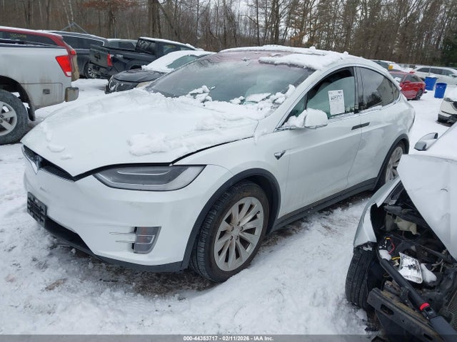 5YJXCAE27KF193046 Tesla MODEL X