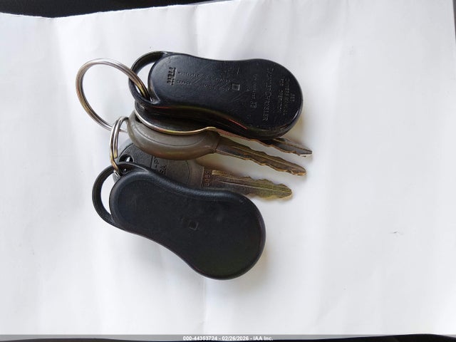 2002 CHRYSLER TOWN & COUNTRY 2C8GP64L72R582817 Photo 10