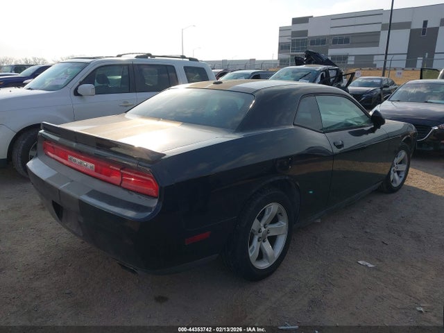 2013 DODGE CHALLENGER 2C3CDYAG0DH511743 Photo 3
