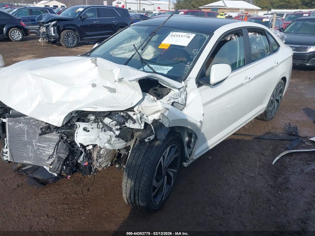 2025 Volkswagen Jetta 1.5t Sel მანქანა იყიდება აუქციონზე, vin: 3VWGX7BU0SM083705, აუქციონის ნომერი: 44353778