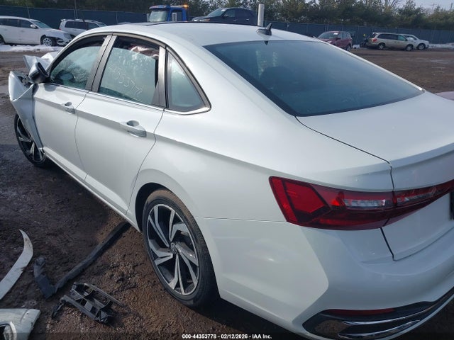2025 Volkswagen Jetta 1.5t Sel მანქანა იყიდება აუქციონზე, vin: 3VWGX7BU0SM083705, აუქციონის ნომერი: 44353778