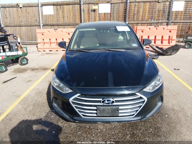 KMHD84LF6HU160126 Hyundai ELANTRA SE