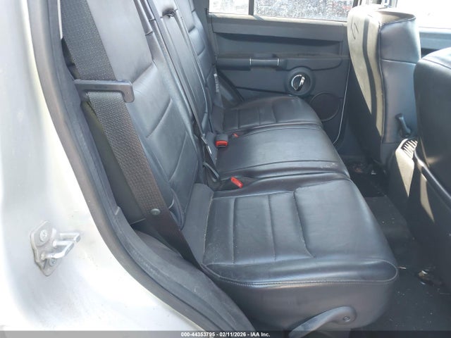 2010 JEEP COMMANDER 1J4RG4GK1AC156608 Photo 7