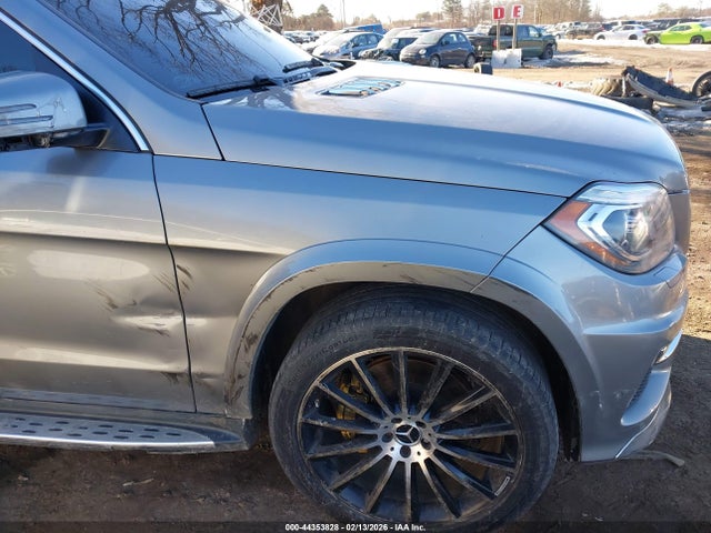 Продаж на аукціоні авто 2015 Mercedes-benz Gl 550 4matic, vin: 4JGDF7DE0FA564812, номер лоту: 44353828