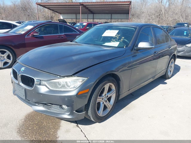 WBA3C1C5XEK105218 BMW 328I