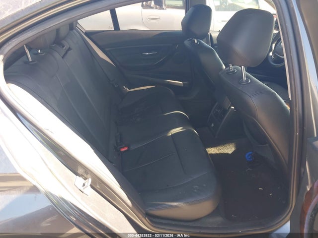 WBA3C1C5XEK105218 BMW 328I