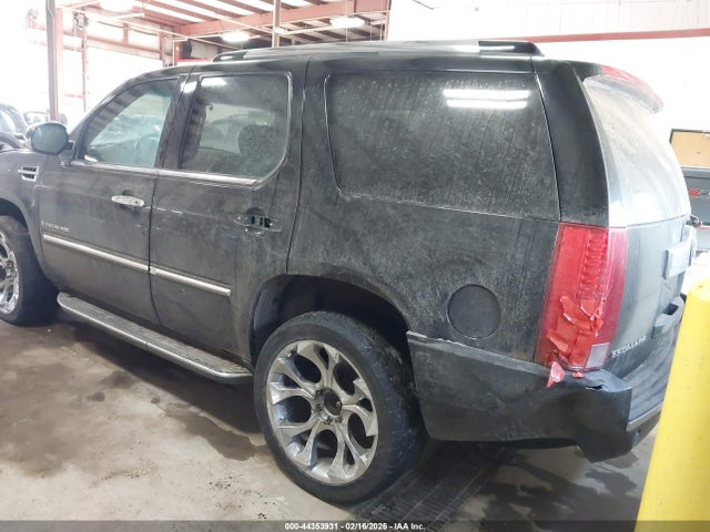 2007 CADILLAC ESCALADE 1GYFK63897R281031 Photo 2