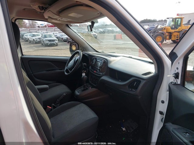 Продаж на аукціоні авто 2022 Ram Promaster City Cargo Van, vin: ZFBHRFABXN6W51672, номер лоту: 44353979