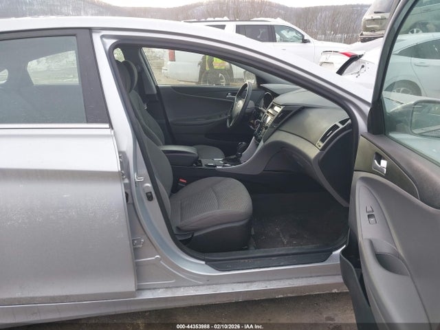 2012 Hyundai Sonata Gls მანქანა იყიდება აუქციონზე, vin: 5NPEB4AC3CH413201, აუქციონის ნომერი: 44353988