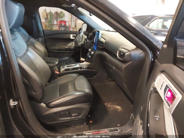 2021 FORD EXPLORER 1FM5K8GC1MGB76739 Photo 4