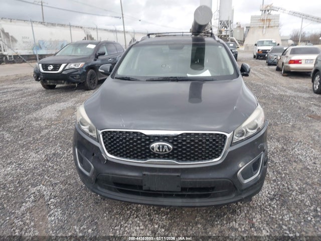 5XYPGDA32GG170679 KIA Sorento 2.4l Lx