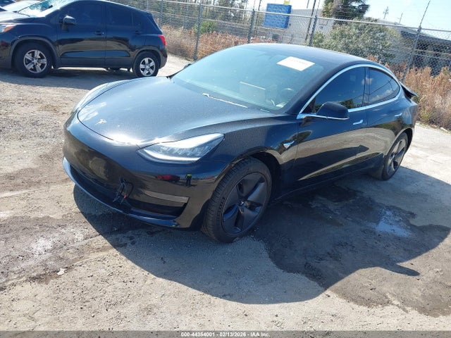 44354001 :رقم المزاد ، 5YJ3E1EA4KF296733 vin ، 2019 Tesla Model 3 Long Range/mid Range/standard Range/standard Range Plus مزاد بيع