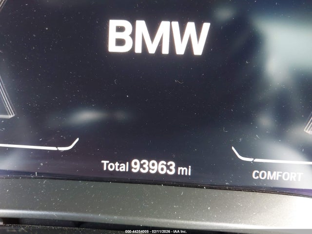 2020 Bmw 530i Xdrive მანქანა იყიდება აუქციონზე, vin: WBAJR7C01LWW72937, აუქციონის ნომერი: 44354005