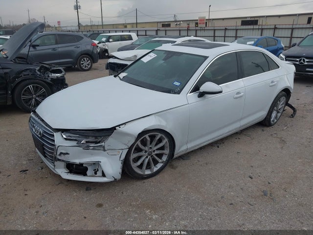 2019 AUDI A4 WAUHMAF41KN006402 Photo 1