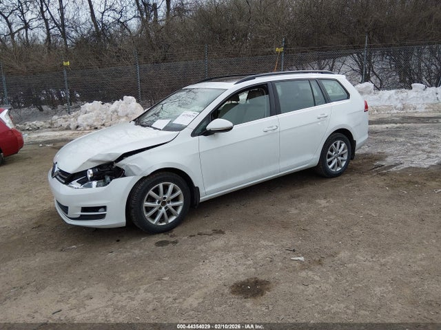 3VWCA7AU7FM518713 Volkswagen Golf Sportwagen Tdi Se 4-door