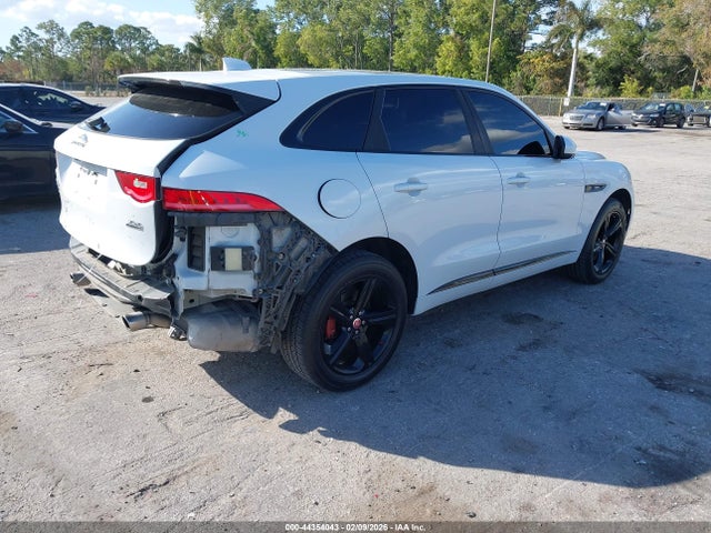 2017 JAGUAR F-PACE SADCL2BVXHA055350 Photo 3