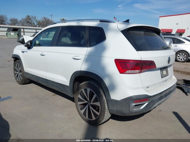 Продажа на аукционе авто 2022 Volkswagen Taos 1.5t Se, vin: 3VVTX7B26NM024549, номер лота: 44354069