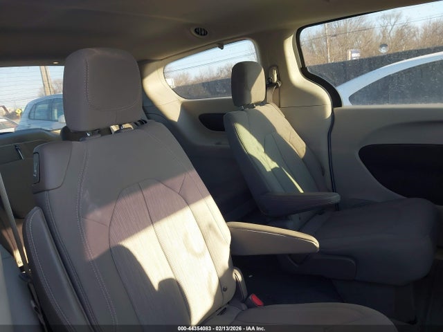 Aukcja sprzedaży 2021 Chrysler Voyager Lx, vin: 2C4RC1CGXMR577451, numer aukcji: 44354083